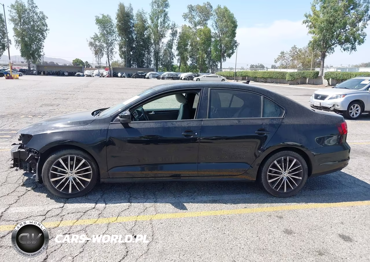 2015 Volkswagen Jetta 1.8T Sport VIN:3VWD17AJ7FM405662 - 15
