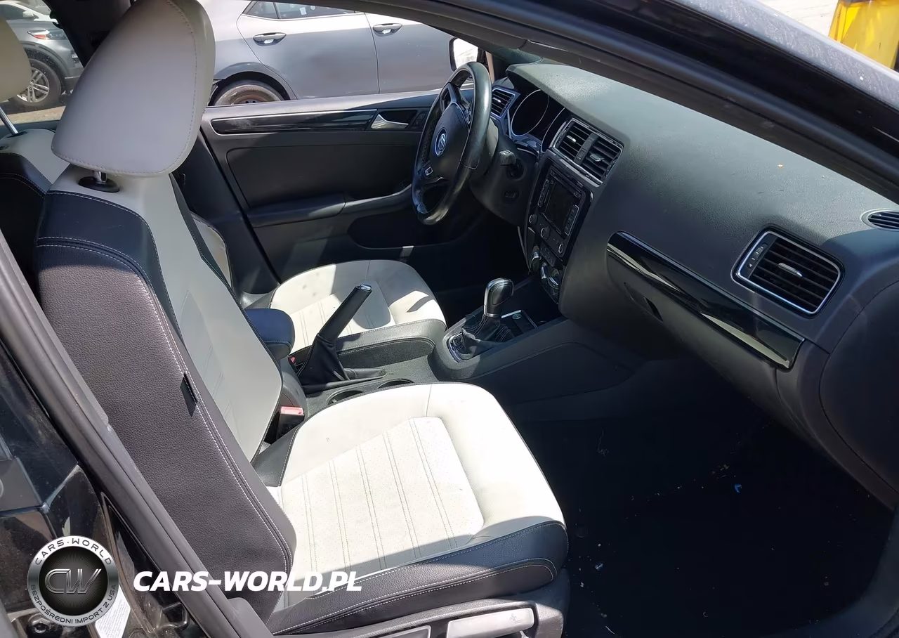 2015 Volkswagen Jetta 1.8T Sport VIN:3VWD17AJ7FM405662 - 5