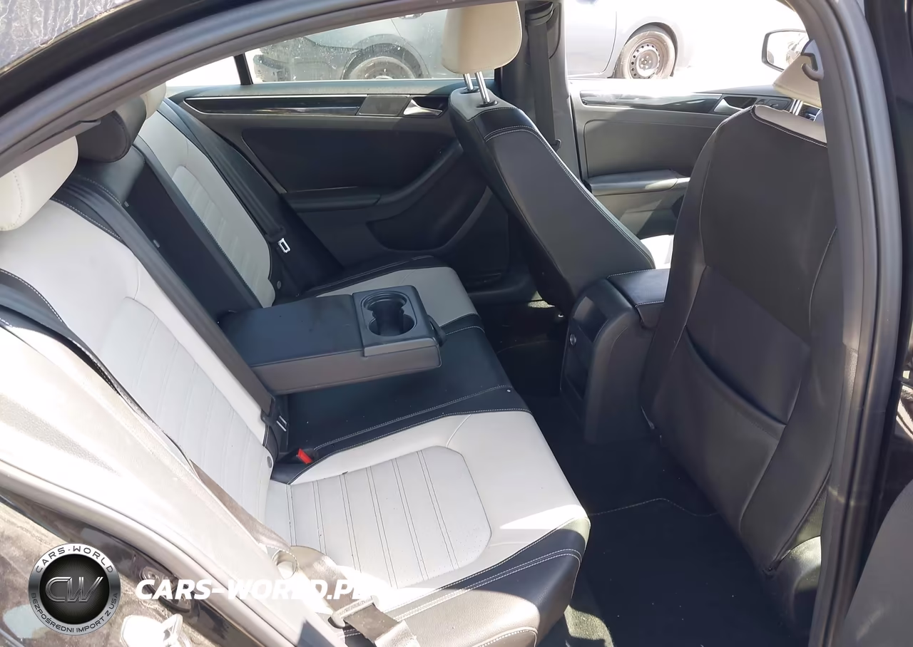 2015 Volkswagen Jetta 1.8T Sport VIN:3VWD17AJ7FM405662 - 8