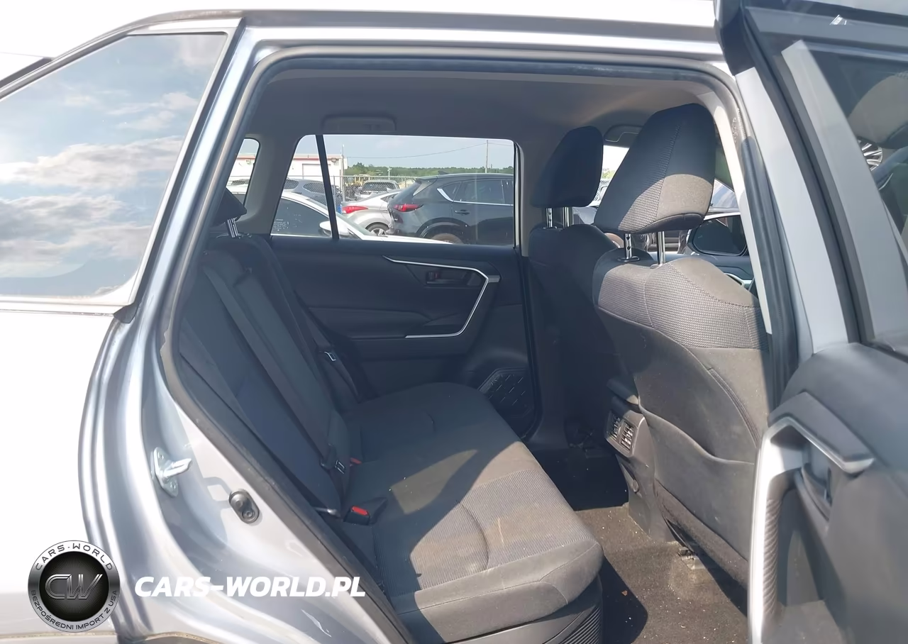 2019 Toyota Rav4 Hybrid Le VIN:JTMMWRFV6KD030848 - 8