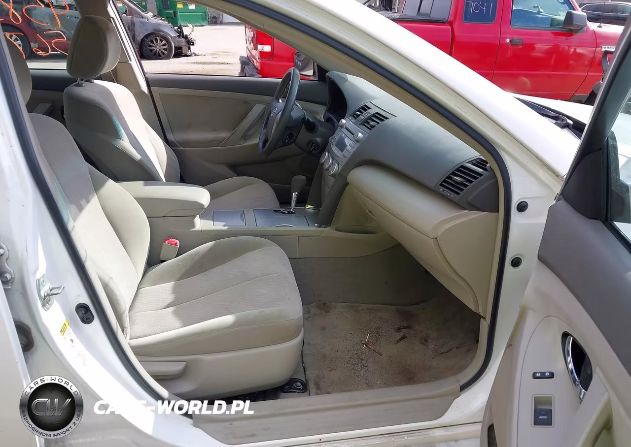 2010 Toyota Camry Le VIN:4T1BF3EK5AU539206 - 5