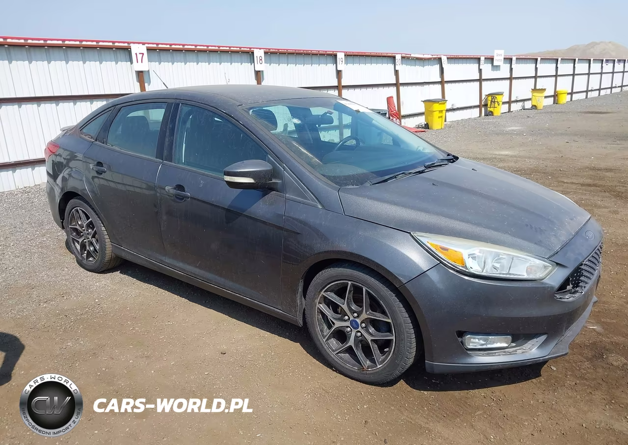 2015 FORD FOCUS SE – zdjęcie 1 z 13