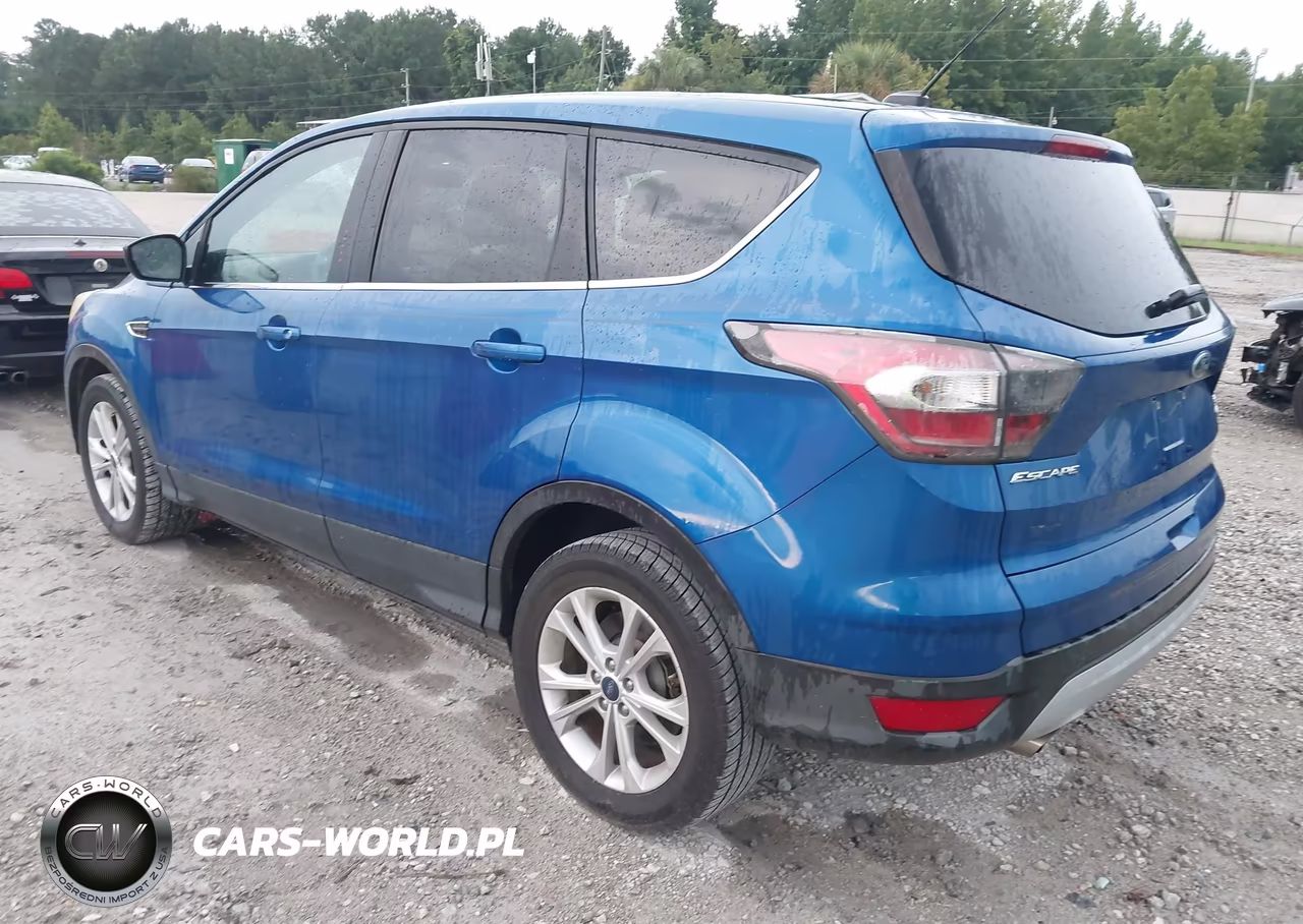 2017 Ford Escape Se VIN:1FMCU0GD8HUB21000 - 3