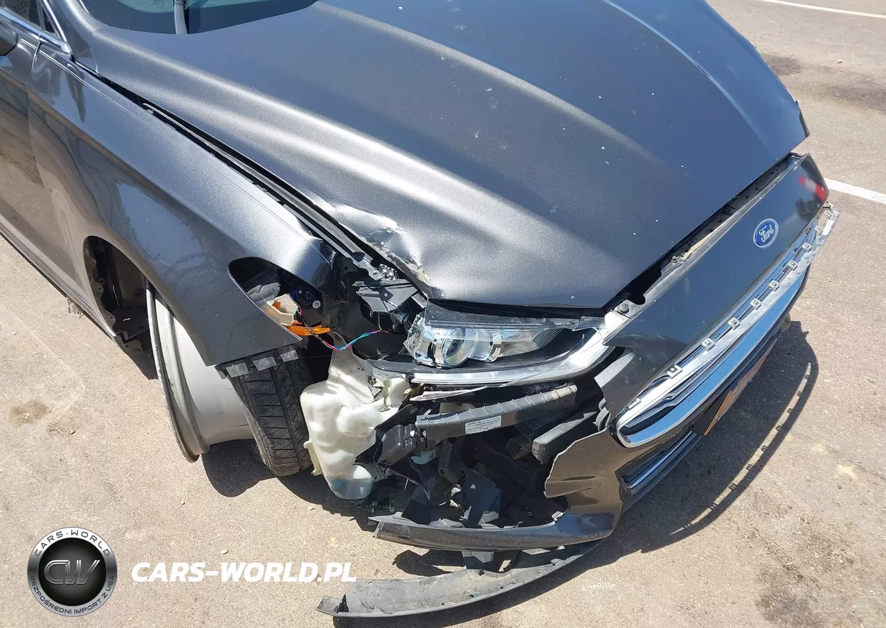2015 Ford Fusion Titanium VIN:3FA6P0K90FR265386 - 11