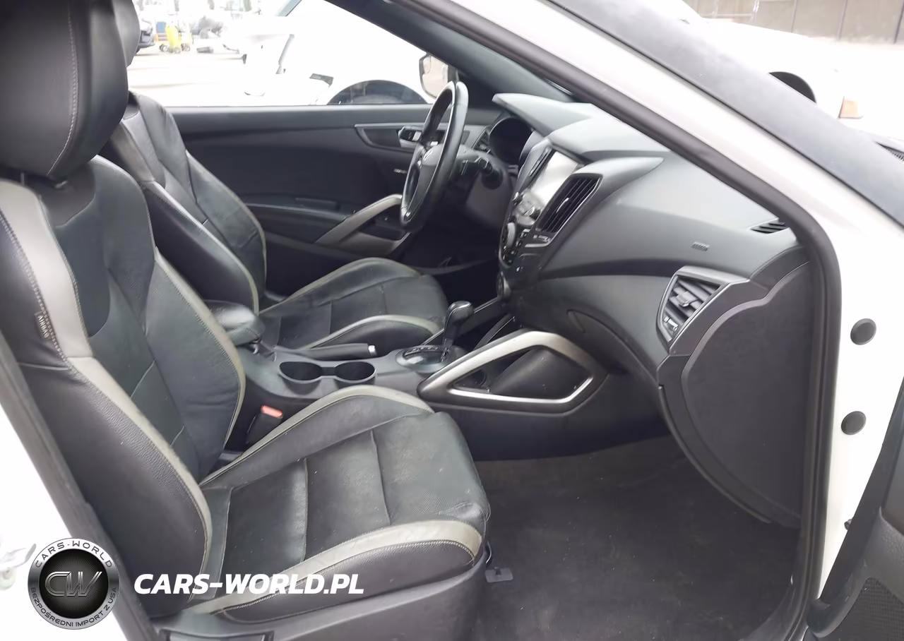 2016 Hyundai Veloster Turbo VIN:KMHTC6AE5GU283835 - 5
