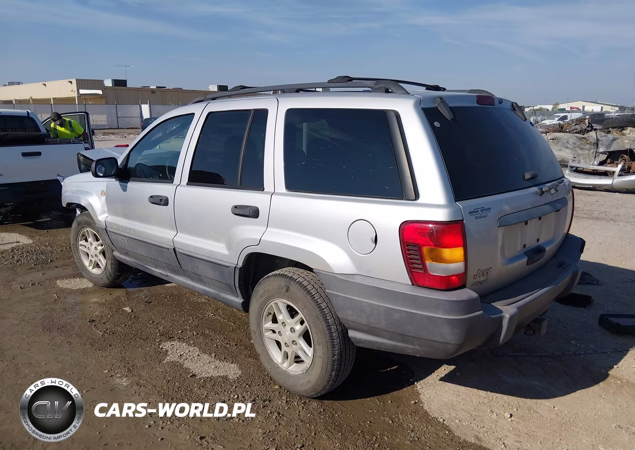 2004 Jeep Grand Cherokee Laredo VIN:1J4GW48S34C395400 - 3