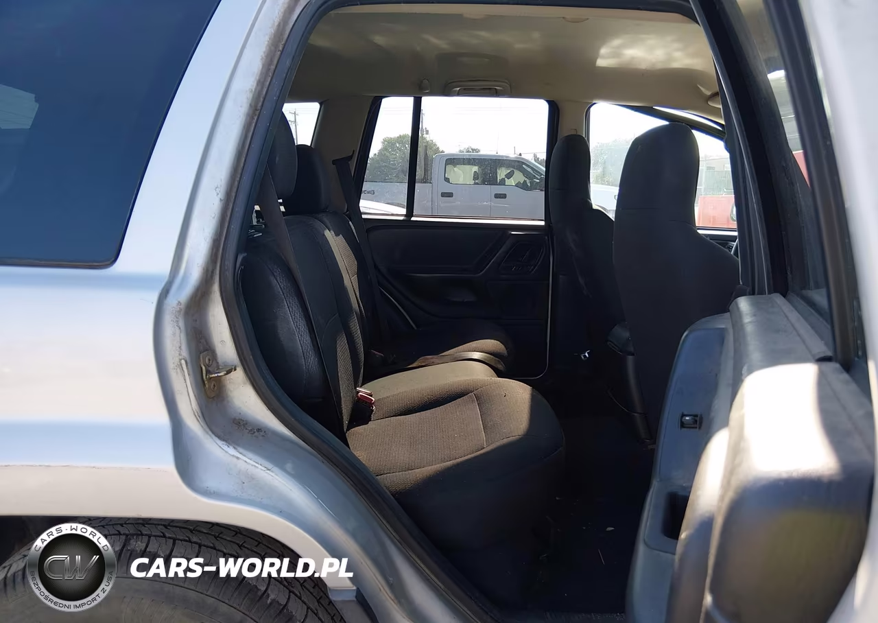 2004 Jeep Grand Cherokee Laredo VIN:1J4GW48S34C395400 - 8