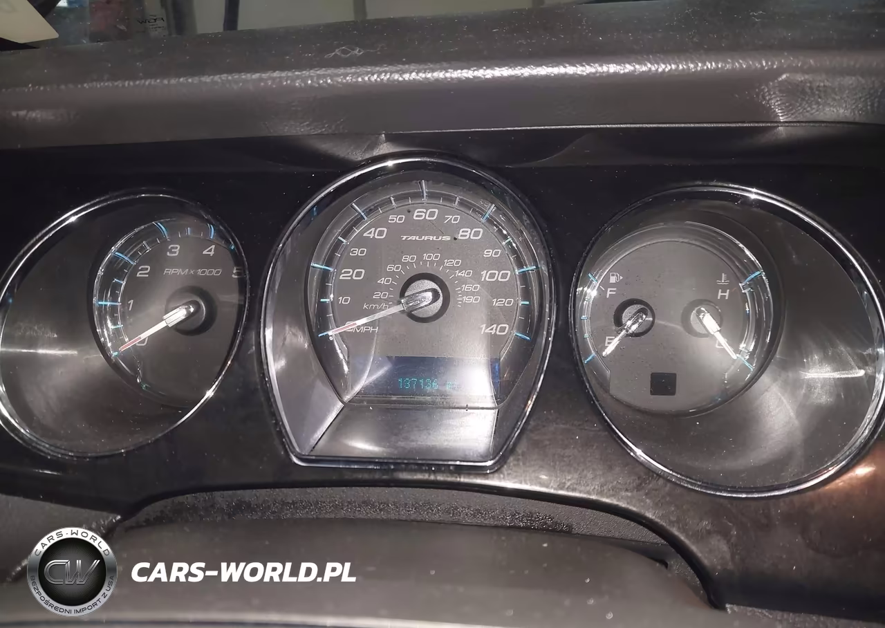 2011 Ford Taurus Limited VIN:1FAHP2FW8BG134695 - 7