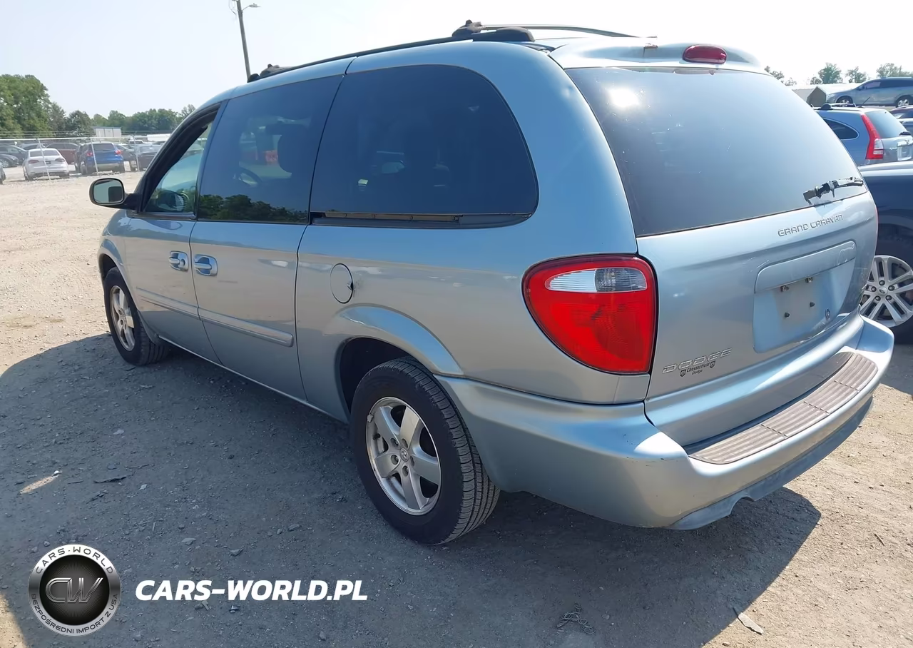 2005 Dodge Grand Caravan Sxt VIN:2D4GP44L15R135316 - 3