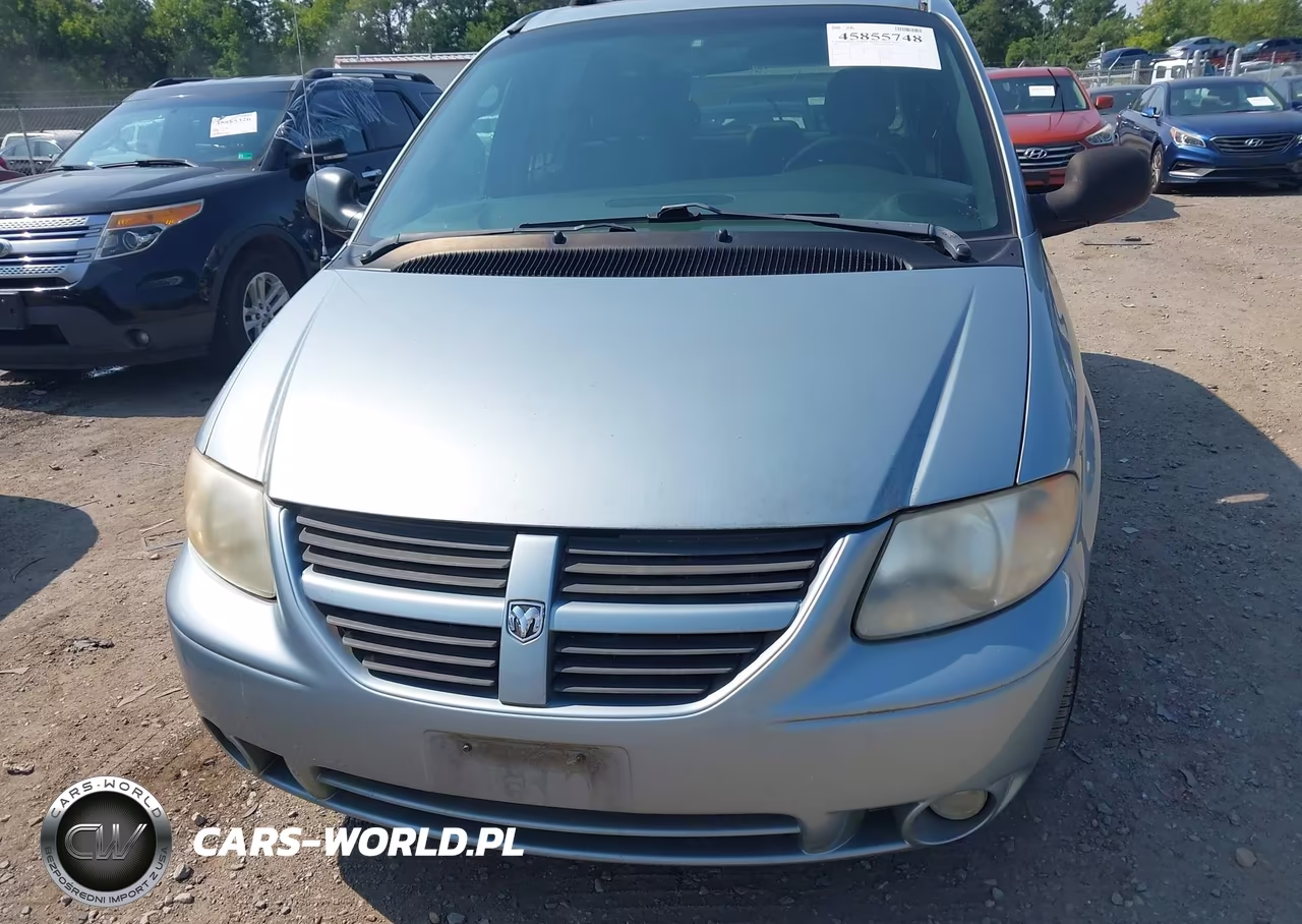 2005 Dodge Grand Caravan Sxt VIN:2D4GP44L15R135316 - 6