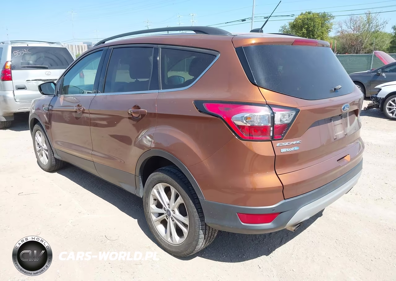 2017 Ford Escape Se VIN:1FMCU0GDXHUE64598 - 3
