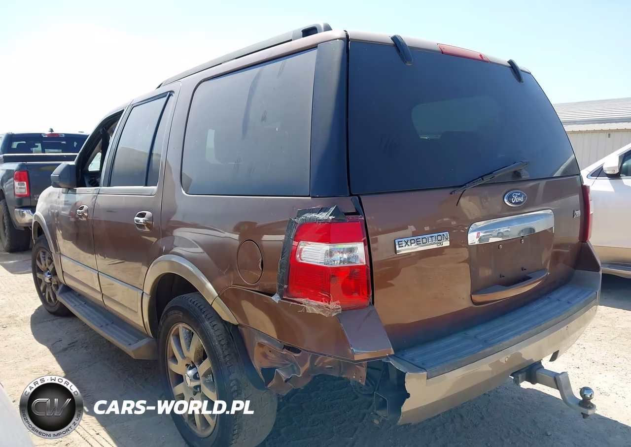 2011 Ford Expedition Xlt VIN:1FMJU1H58BEF46173 - 3