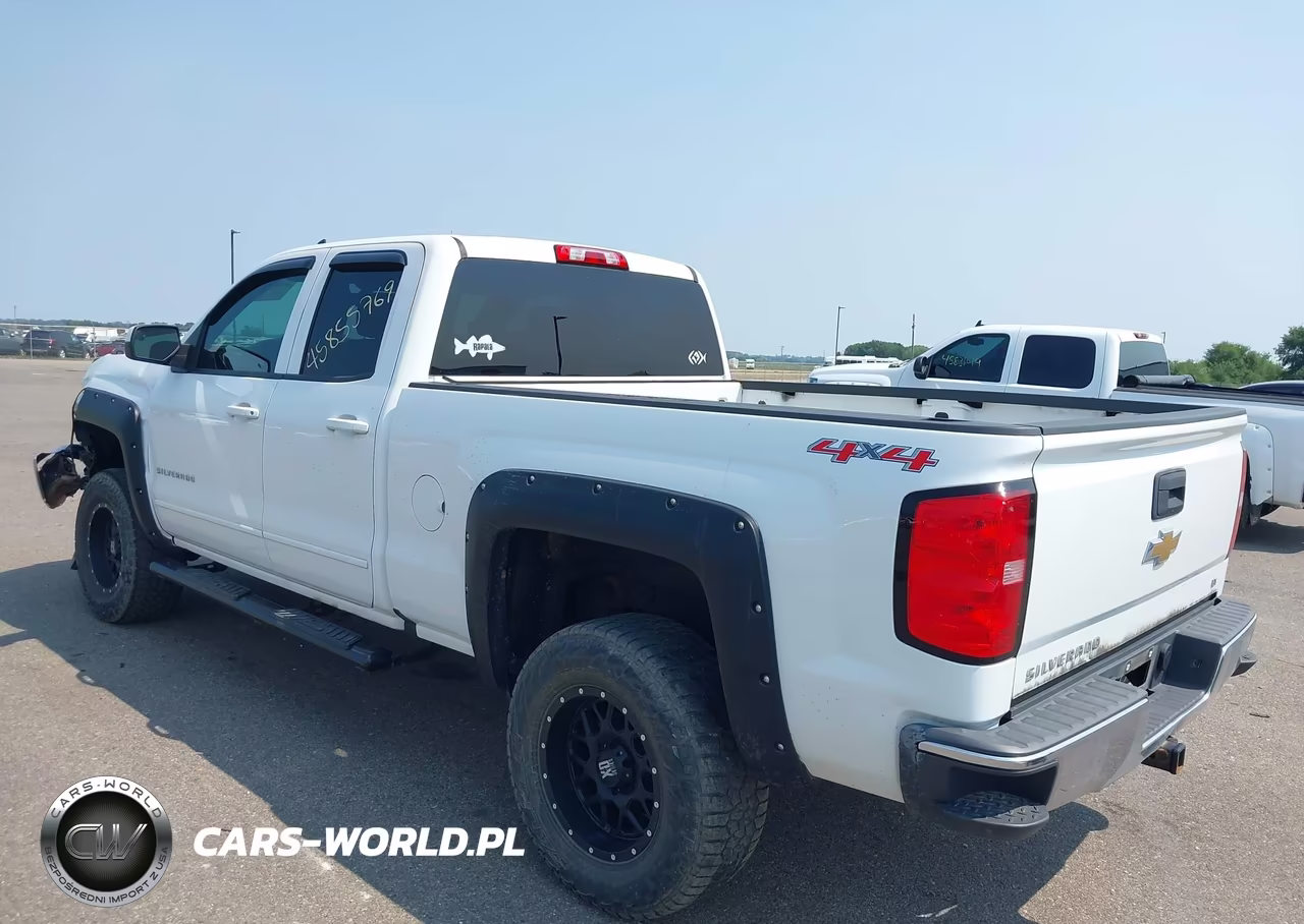 2017 Chevrolet Silverado 1500 Lt VIN:1GCVKREC6HZ204641 - 3