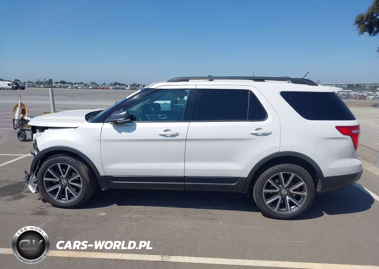 2015 Ford Explorer Xlt VIN:1FM5K8D82FGA03766 - 15