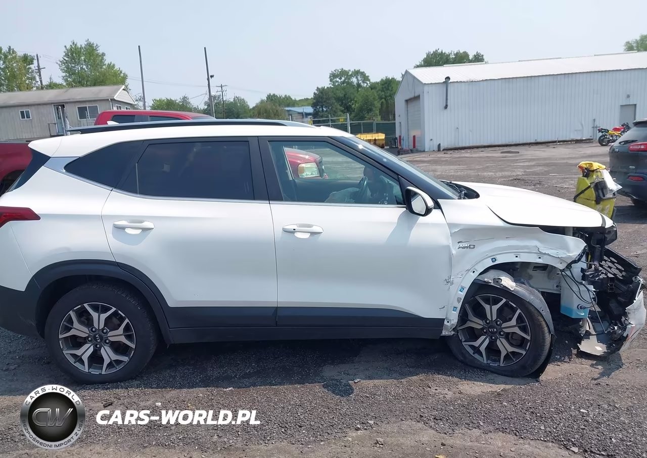 2021 Kia Seltos Ex VIN:KNDERCAA8M7186324 - 13