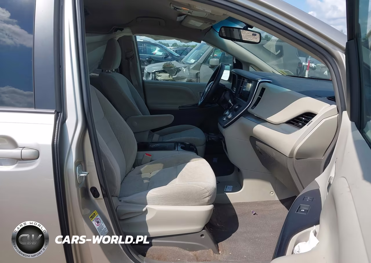 2015 Toyota Sienna Le 8 Passenger VIN:5TDKK3DC6FS585195 - 5