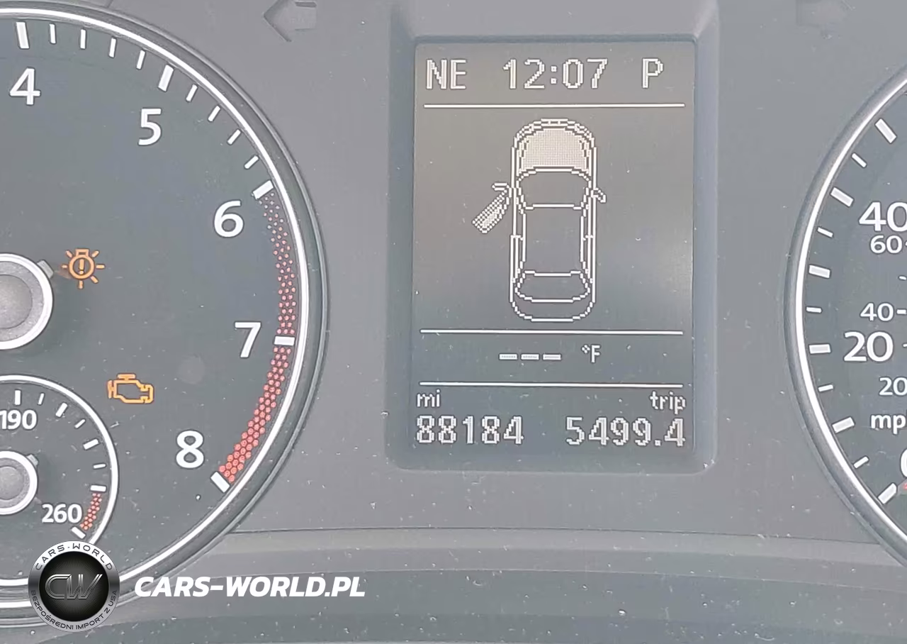 2015 Volkswagen Passat 1.8T Sel Premium VIN:1VWCS7A33FC075269 - 15