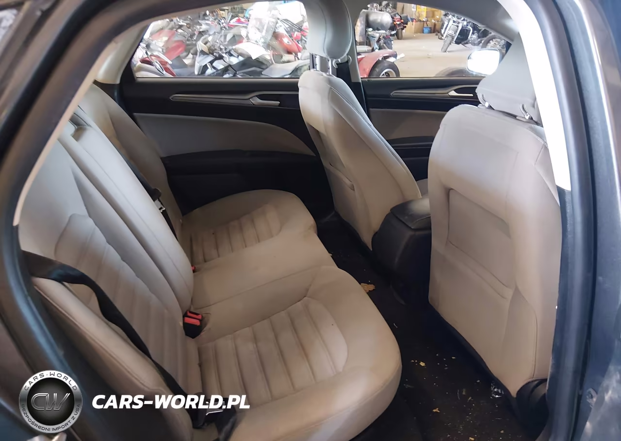 2018 Ford Fusion Hybrid S VIN:3FA6P0UU4JR122449 - 8
