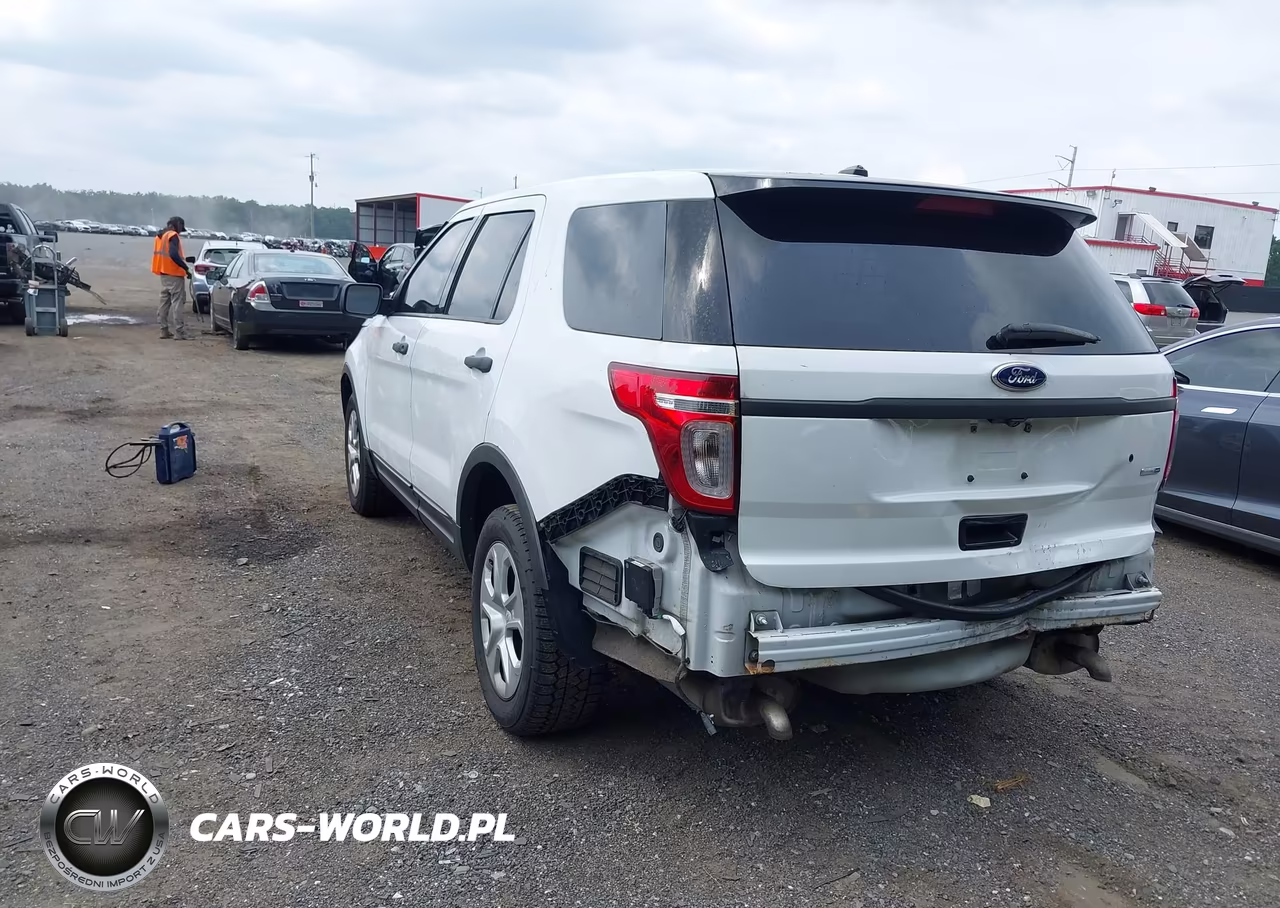 2015 Ford Utility Police Interceptor VIN:1FM5K8AR8FGC08523 - 3