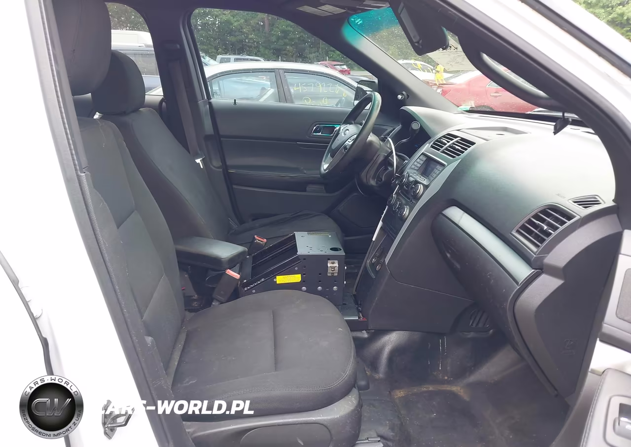 2015 Ford Utility Police Interceptor VIN:1FM5K8AR8FGC08523 - 5