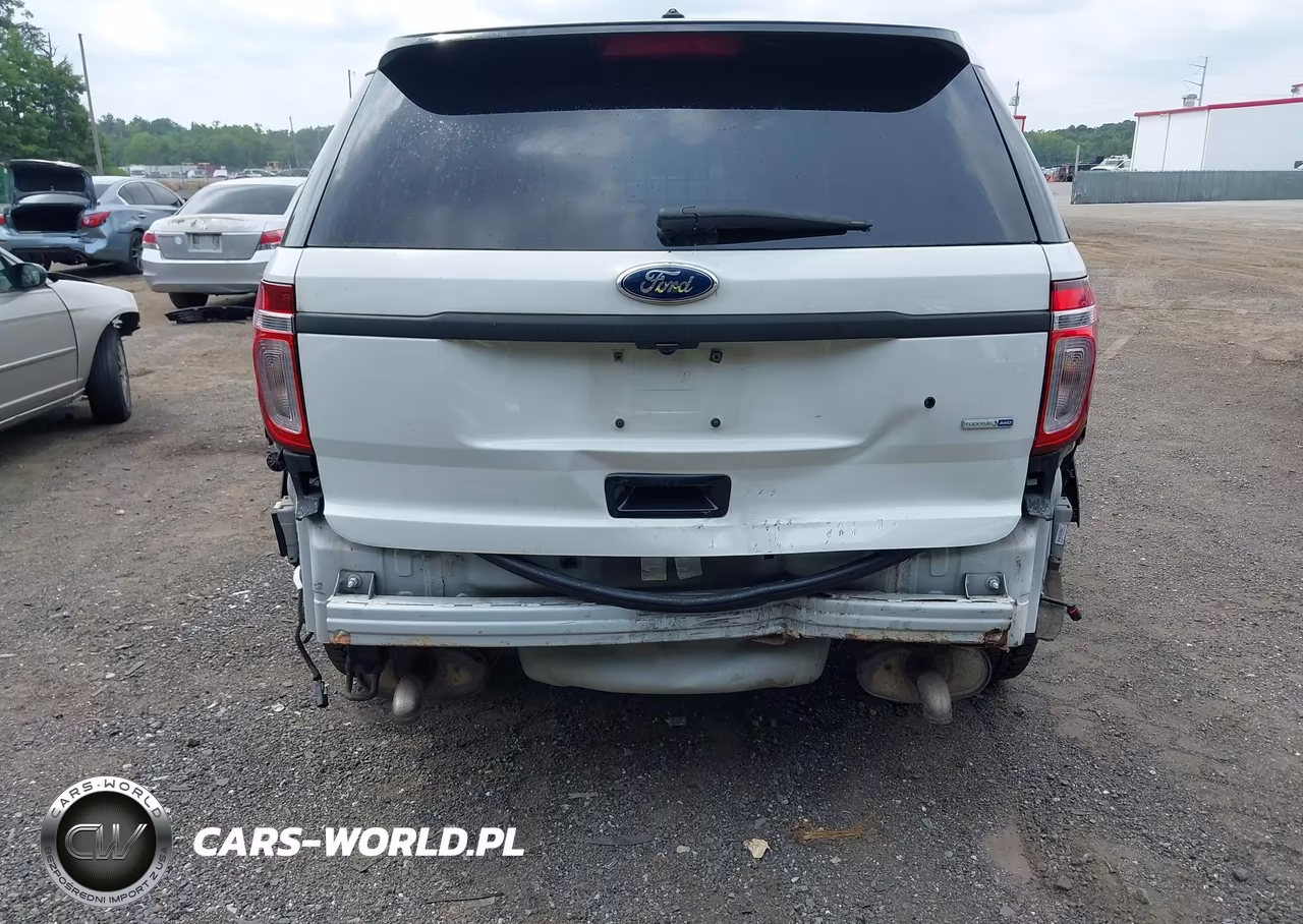 2015 Ford Utility Police Interceptor VIN:1FM5K8AR8FGC08523 - 6