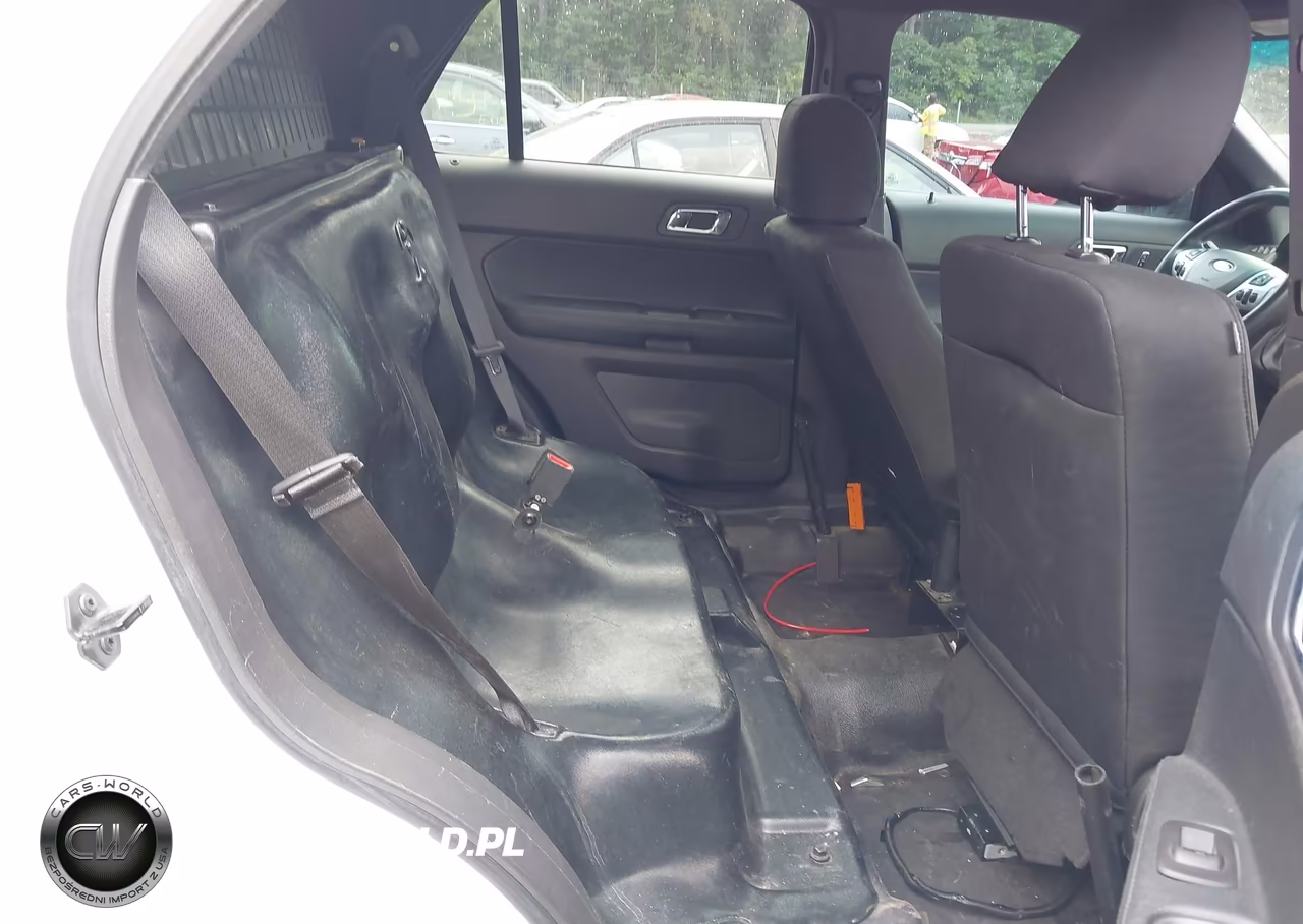 2015 Ford Utility Police Interceptor VIN:1FM5K8AR8FGC08523 - 8