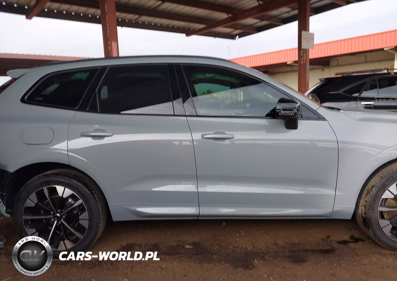 2026 Volvo Xc60 B5 Plus VIN:YV4M12RC5T1300149 - 13