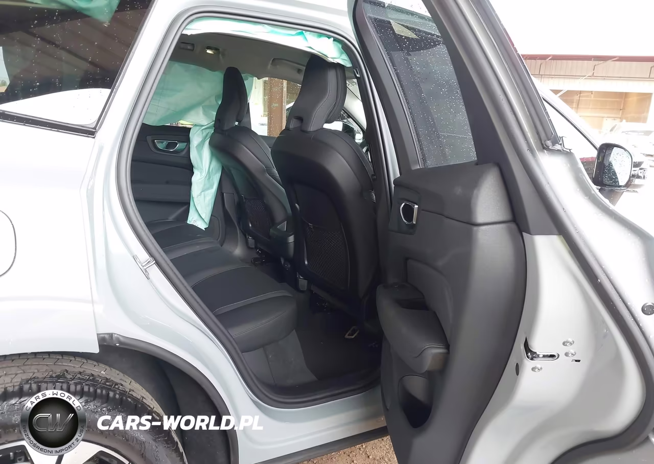 2026 Volvo Xc60 B5 Plus VIN:YV4M12RC5T1300149 - 8