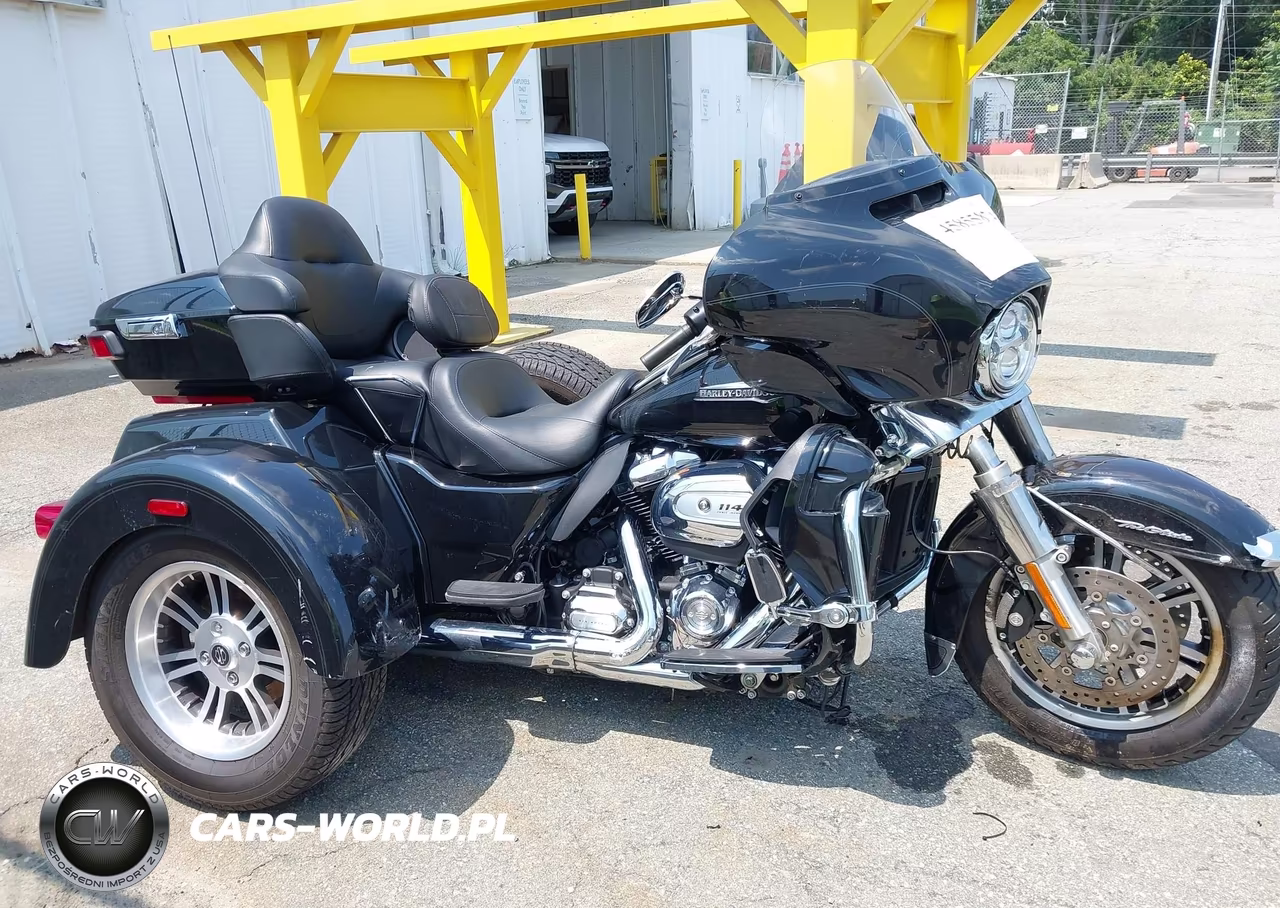 2020 Harley-Davidson Flhtcutg VIN:1HD1MAF14LB851210 - 13
