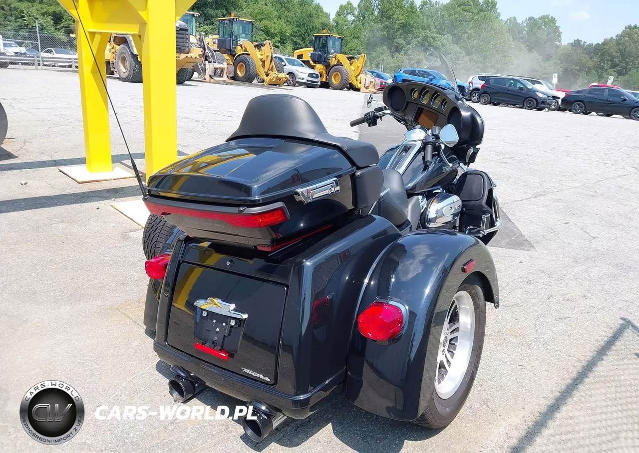 2020 Harley-Davidson Flhtcutg VIN:1HD1MAF14LB851210 - 4