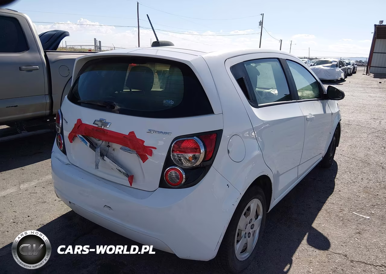 2016 Chevrolet Sonic Ls Auto VIN:1G1JA6SHXG4147283 - 4