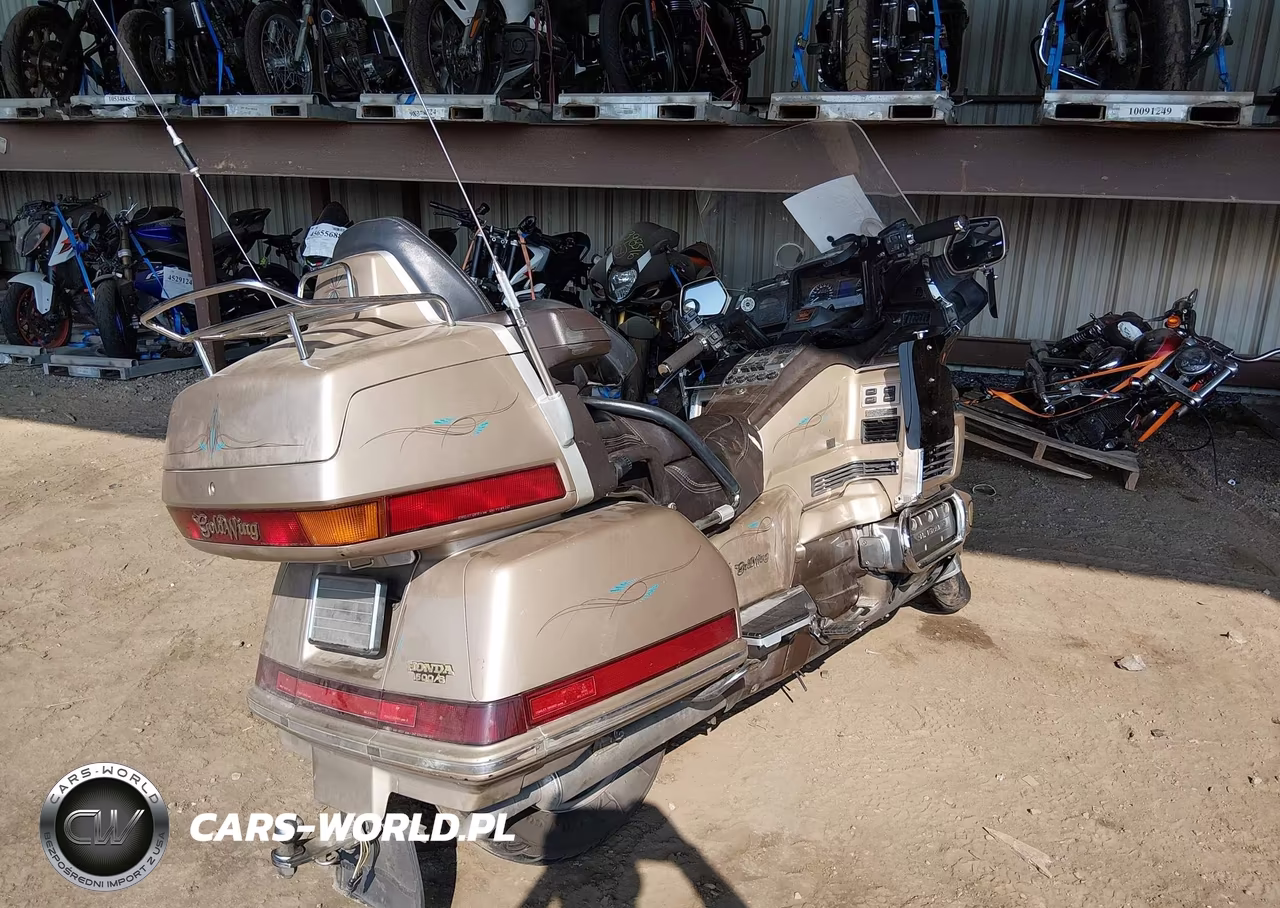 1989 Honda Gl1500 VIN:1HFSC2206KA100941 - 4