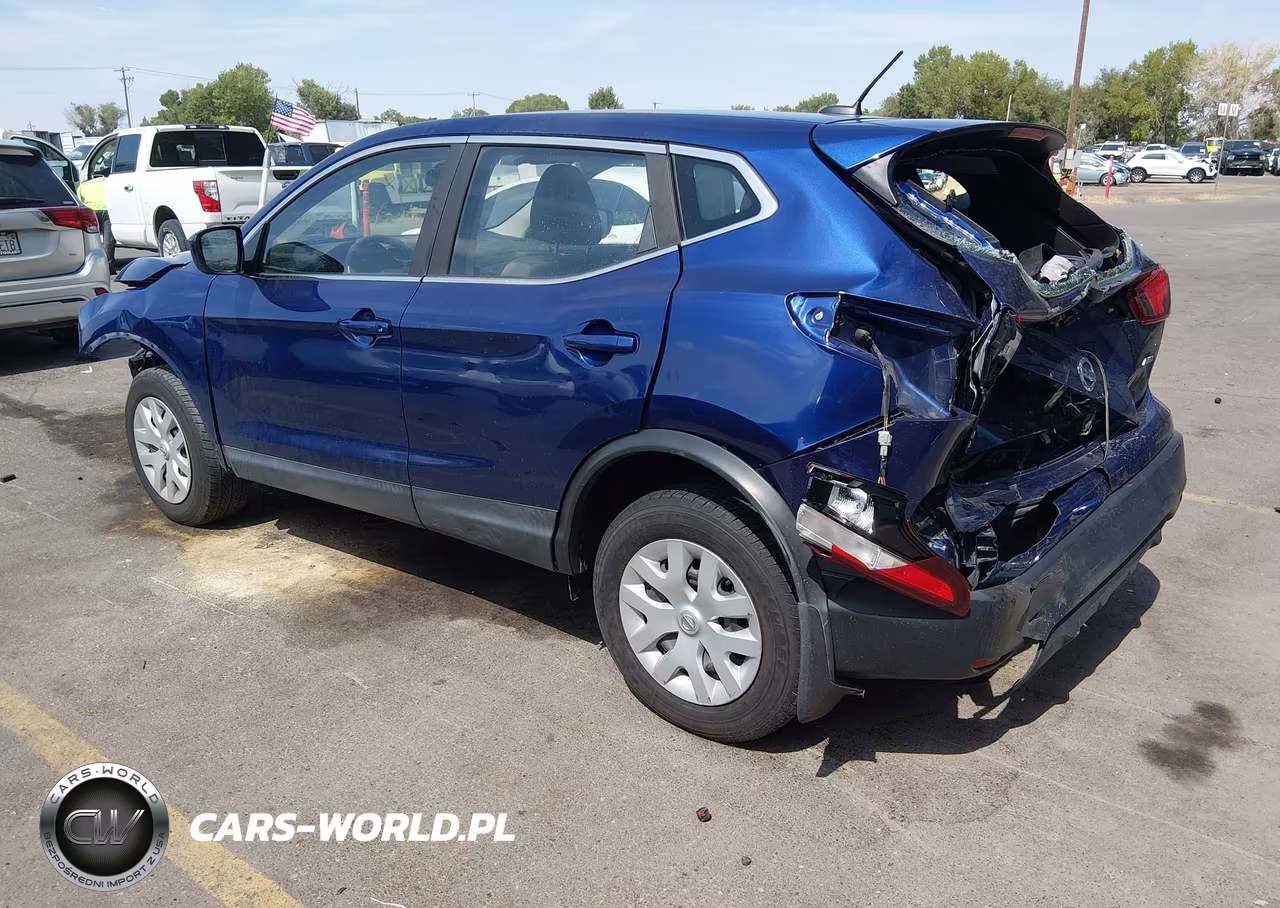 2019 Nissan Rogue Sport S VIN:JN1BJ1CR3KW351929 - 3