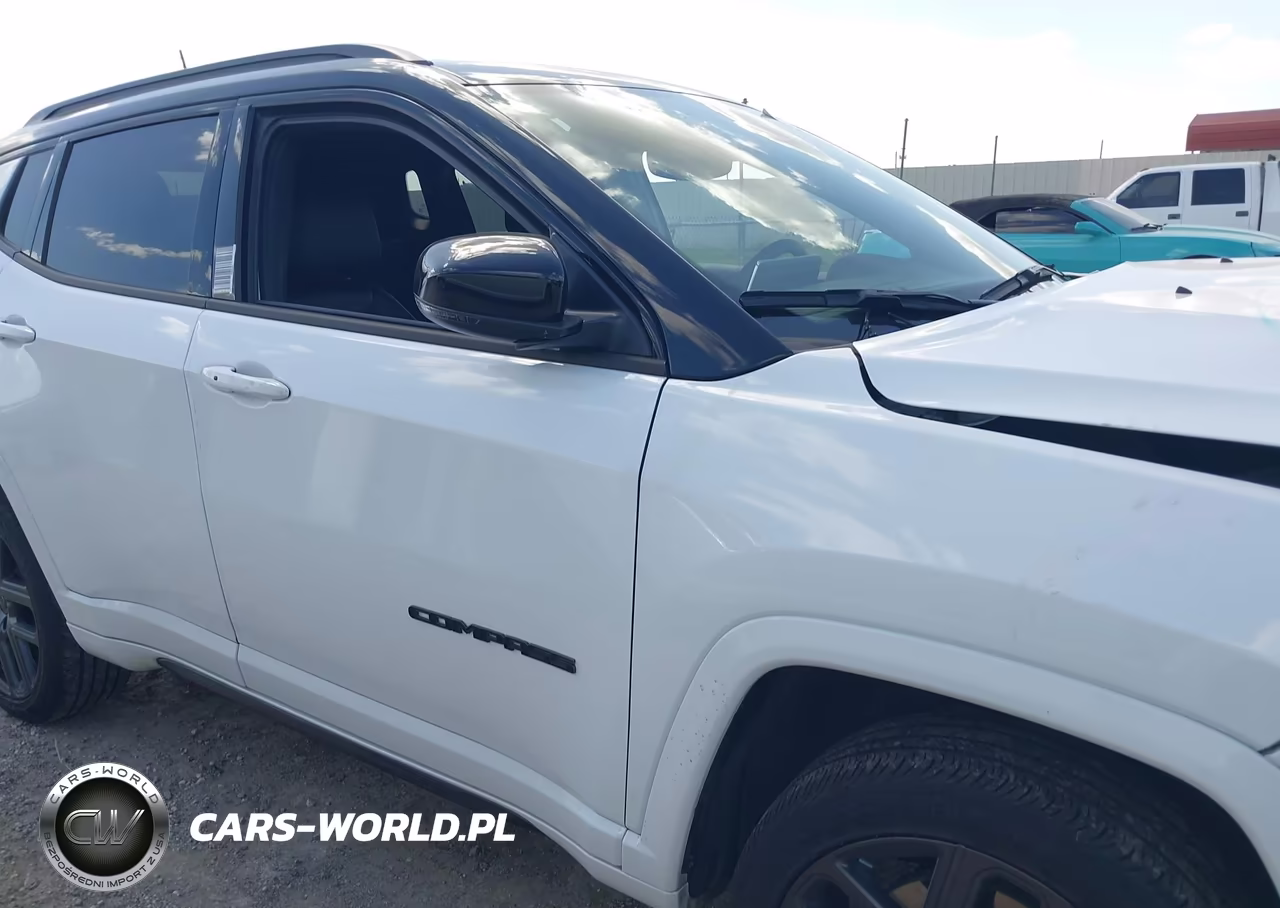 2025 Jeep Compass Limited 4X4 VIN:3C4NJDCNXST598489 - 13