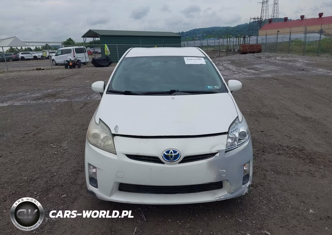 2011 Toyota Prius Two VIN:JTDKN3DU4B5330495 - 12