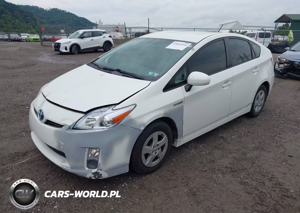 2011 Toyota Prius Two VIN:JTDKN3DU4B5330495 - 2