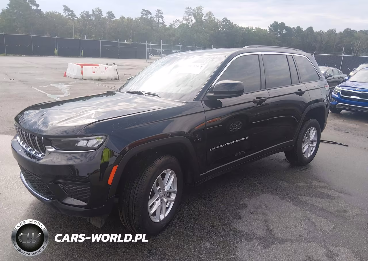 2026 Jeep Grand Cherokee Laredo 4X2 VIN:1C4RJGAG4TC279268 - 2