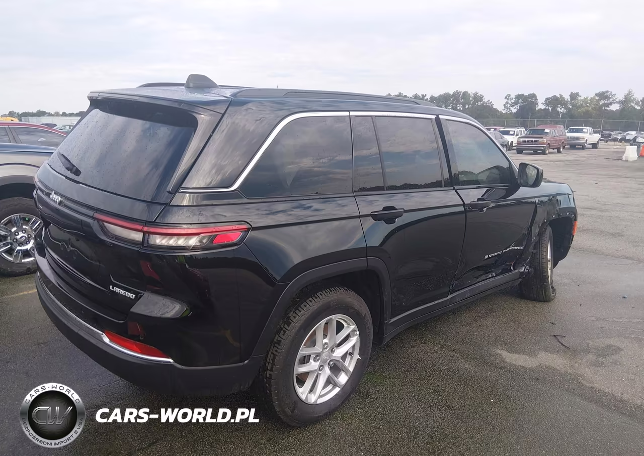 2026 Jeep Grand Cherokee Laredo 4X2 VIN:1C4RJGAG4TC279268 - 4
