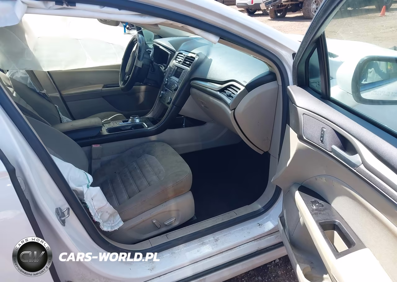 2017 Ford Fusion Se VIN:3FA6P0H75HR235499 - 5