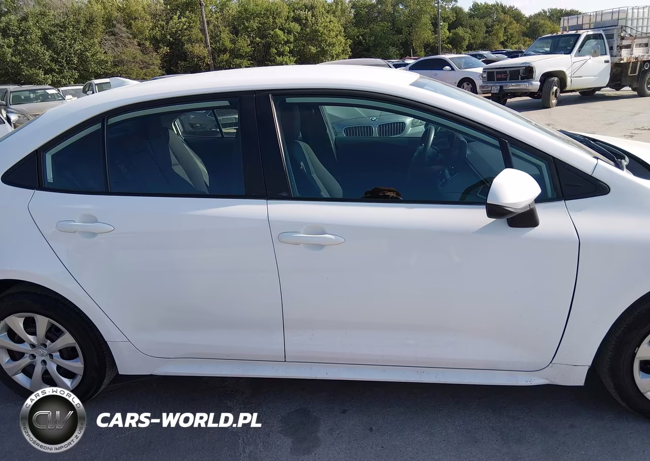 2026 Toyota Corolla Le VIN:5YFB4MDE9TP405827 - 13