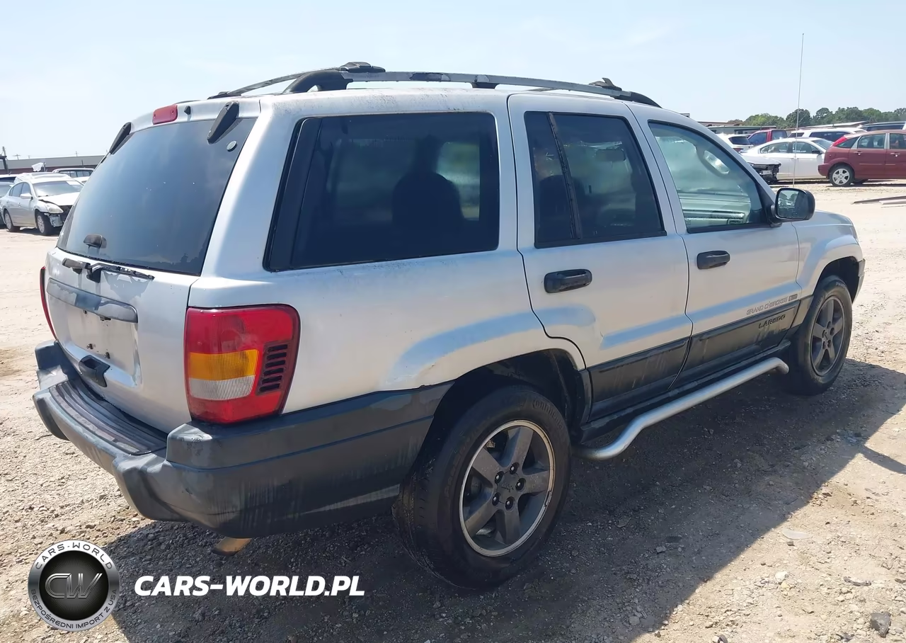 2004 Jeep Grand Cherokee Laredo VIN:1J4GX48S84C152596 - 4