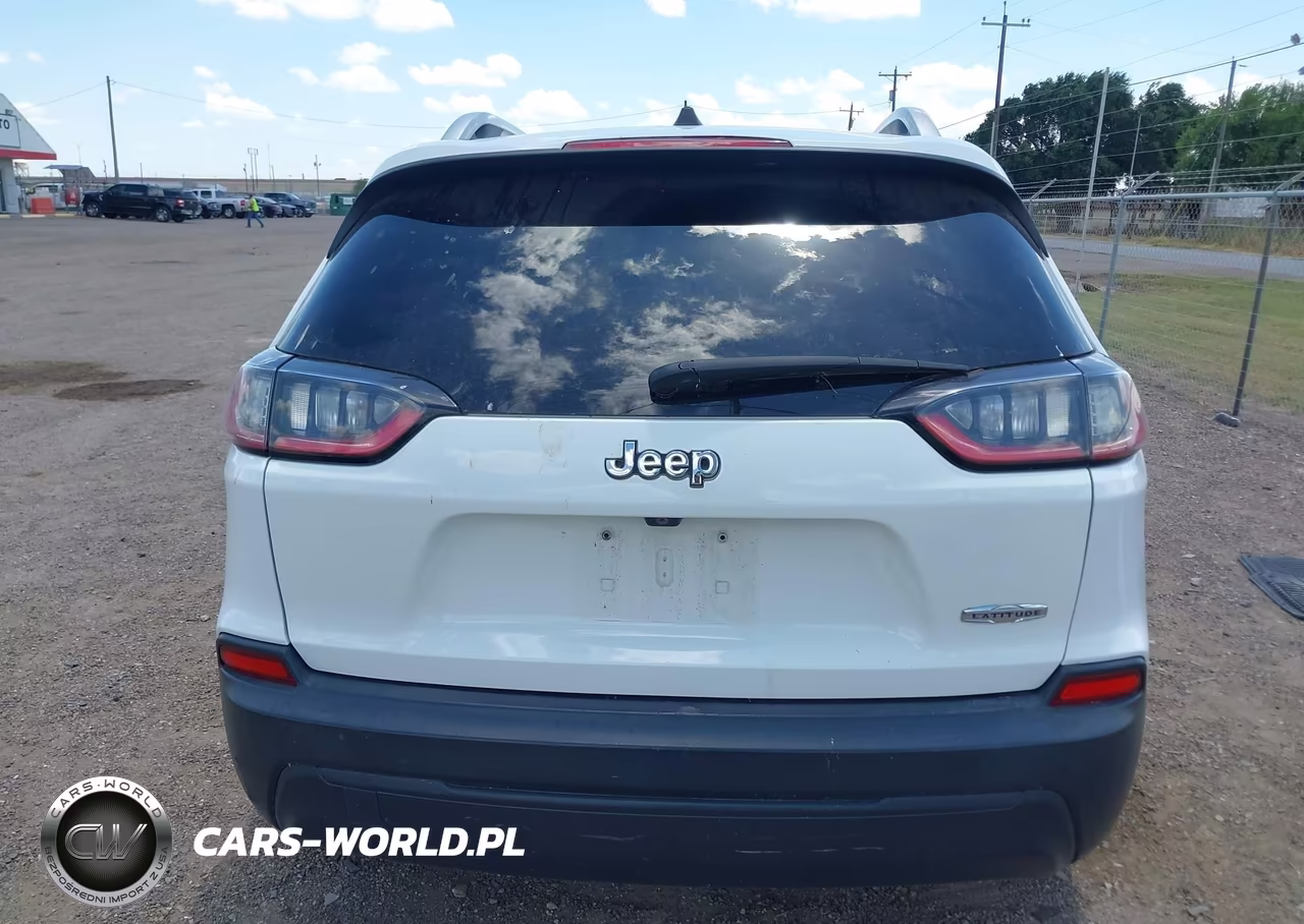 2019 Jeep Cherokee Latitude Fwd VIN:1C4PJLCB7KD232911 - 17
