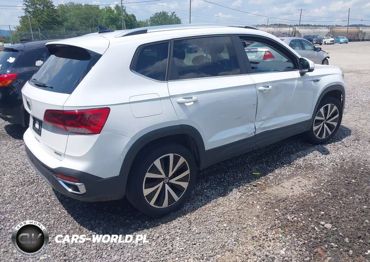 2022 Volkswagen Taos 1.5T Se VIN:3VVWX7B29NM040208 - 4