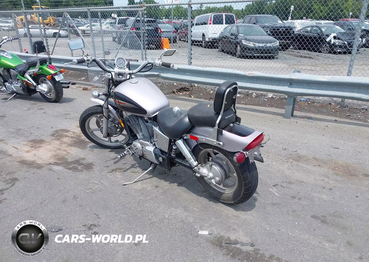 2000 Honda Vt1100 C VIN:1HFSC1800YA402493 - 3