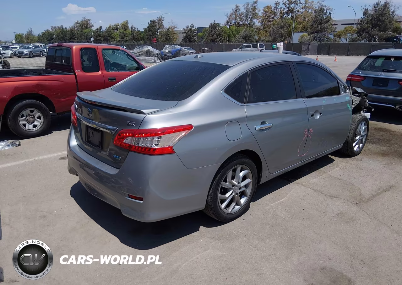 2014 Nissan Sentra Sr VIN:3N1AB7AP5EY304640 - 4
