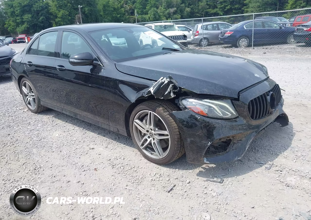 2017 Mercedes-Benz E 300 4Matic