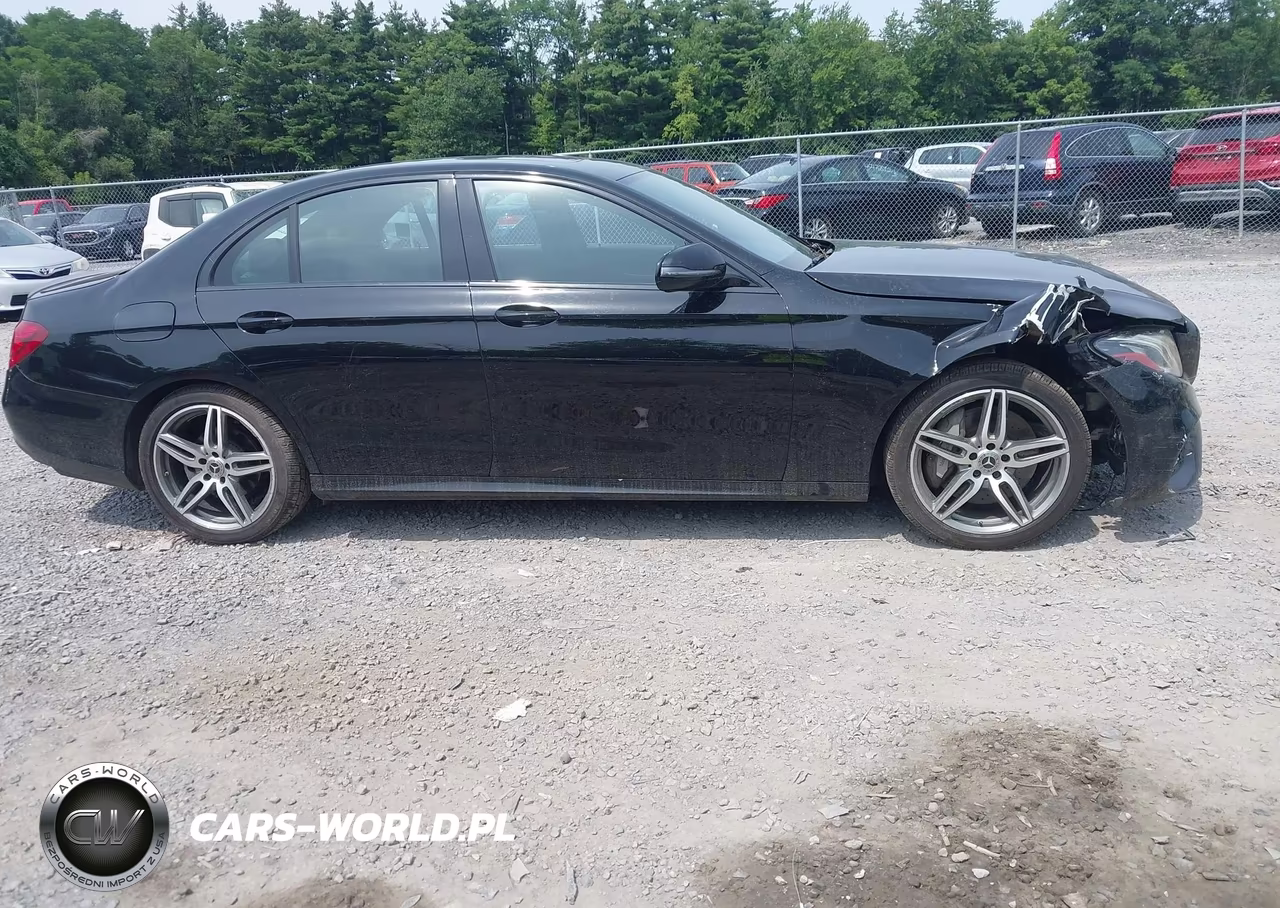 2017 Mercedes-Benz E 300 4Matic VIN:WDDZF4KB6HA086034 - 13
