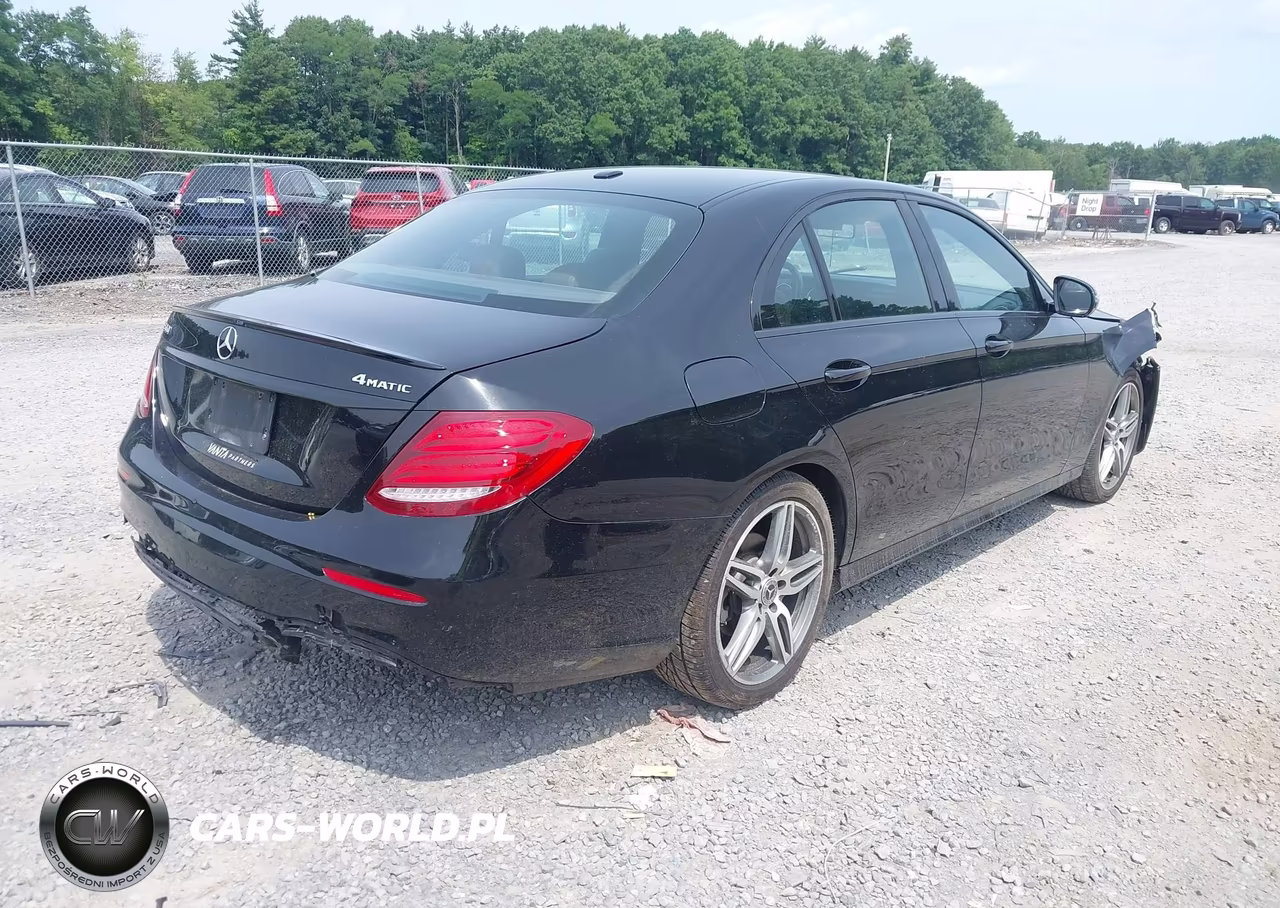 2017 Mercedes-Benz E 300 4Matic VIN:WDDZF4KB6HA086034 - 4