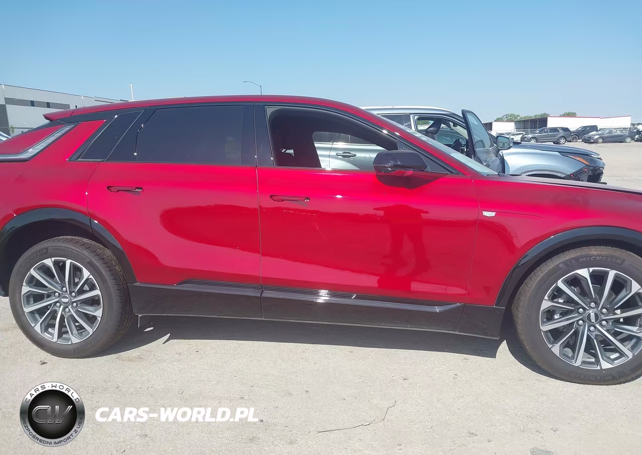 2026 Cadillac Lyriq Sport Awd VIN:1GYKPURK0TZ300972 - 13