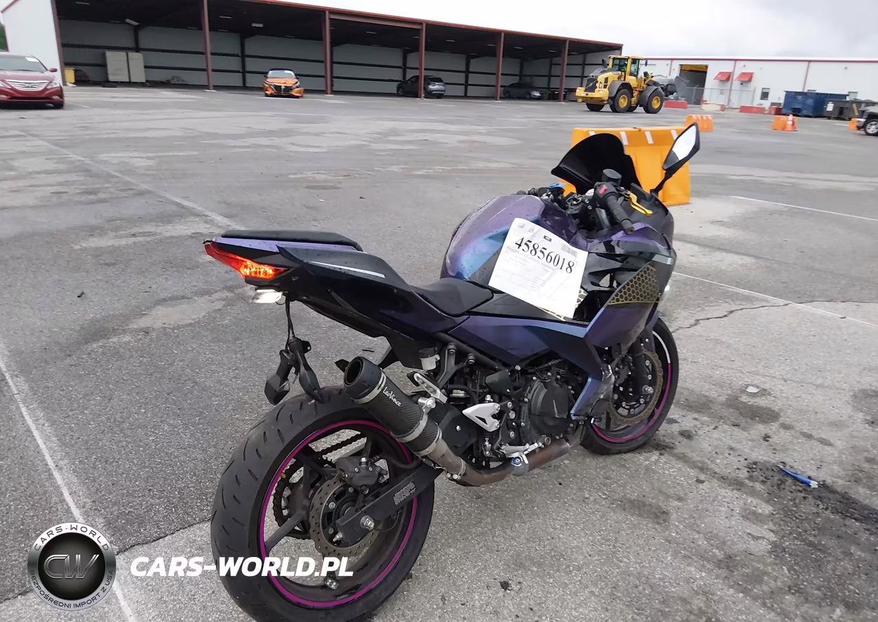 2021 Kawasaki Ex400 VIN:JKAEXKG16MDAA9157 - 4
